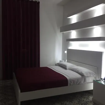 Adelaide & B&B 토레 아 마레