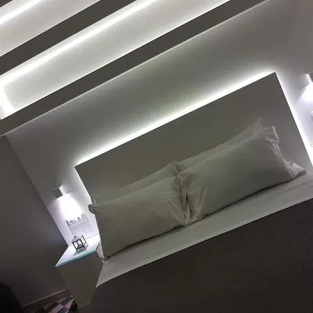 Adelaide & B&B 토레 아 마레