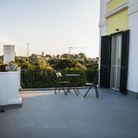 Bed & Breakfast Adelaide & Torre A Mare