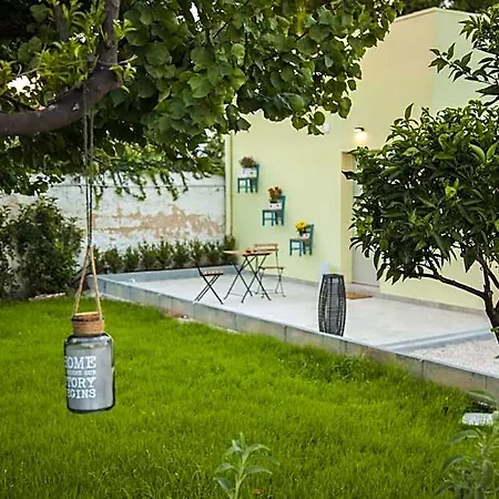 Bed and breakfast Adelaide & Torre A Mare