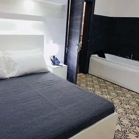 Bed and Breakfast Adelaide & 4*