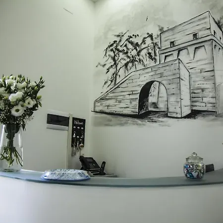 Bed & Breakfast Adelaide &