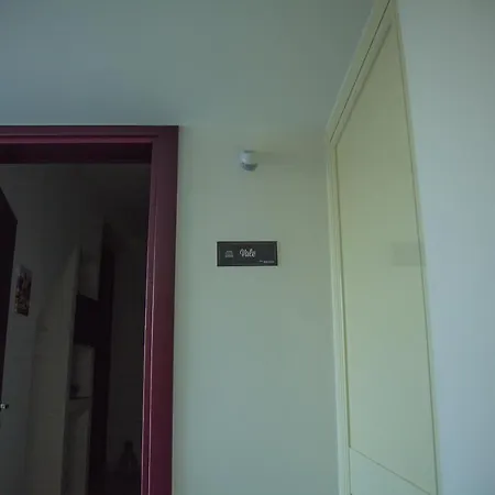 Bed and Breakfast Adelaide & Torre A Mare