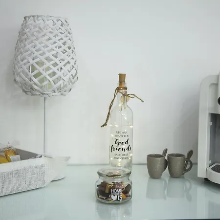Couette-café Adelaide & Torre A Mare