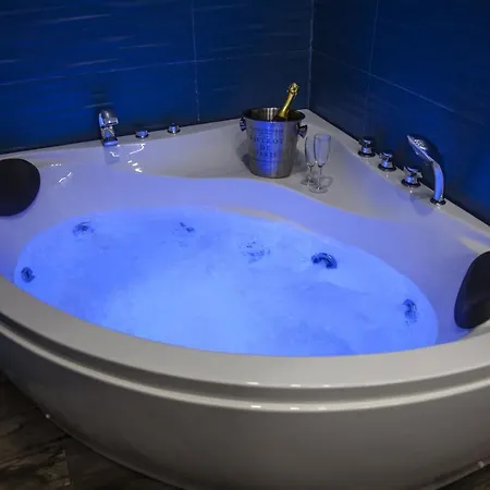 Adelaide & Bed & Breakfast