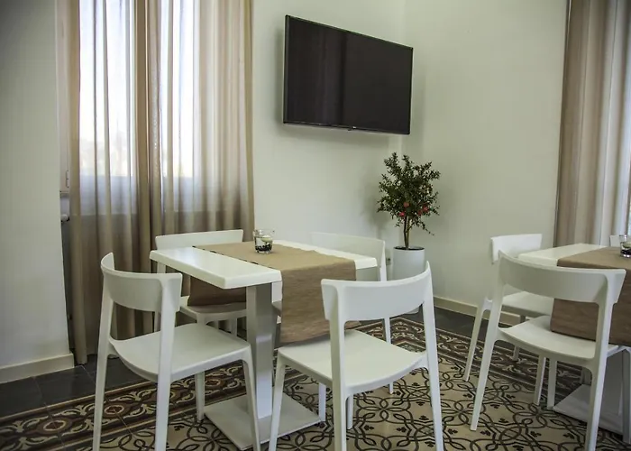 Bed & Breakfast Adelaide Suite&room Torre A Mare